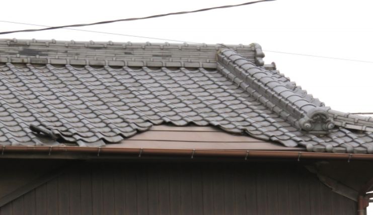 【宇都宮】屋根修理が必要な壊れた瓦屋根